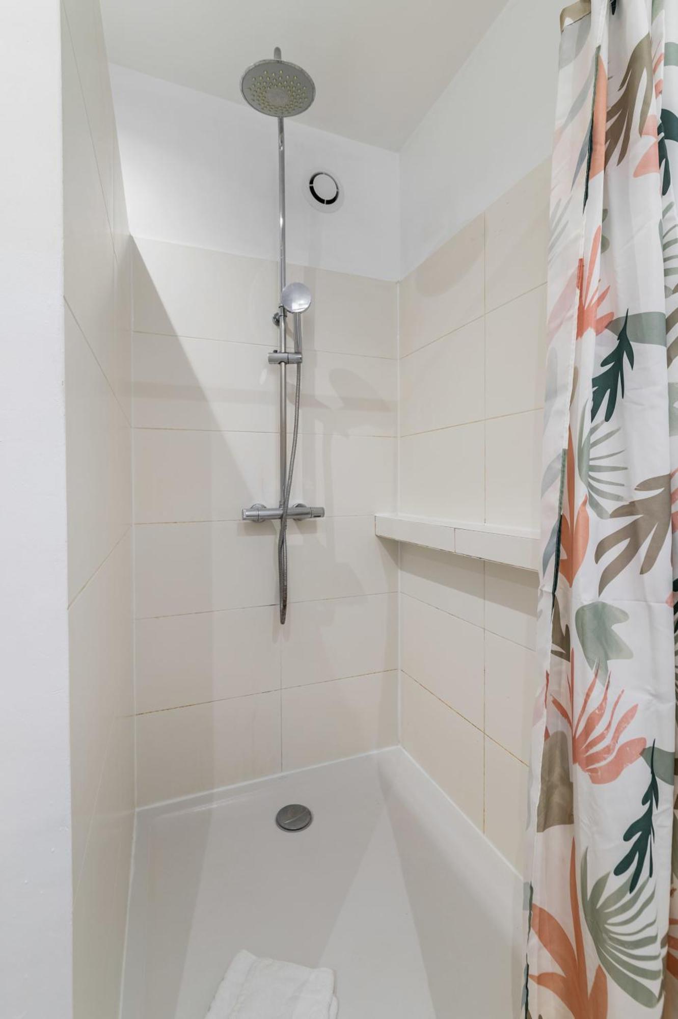 Appartement Familial Proche Des Commerces - 8P - Flat-Guest Παρίσι Εξωτερικό φωτογραφία